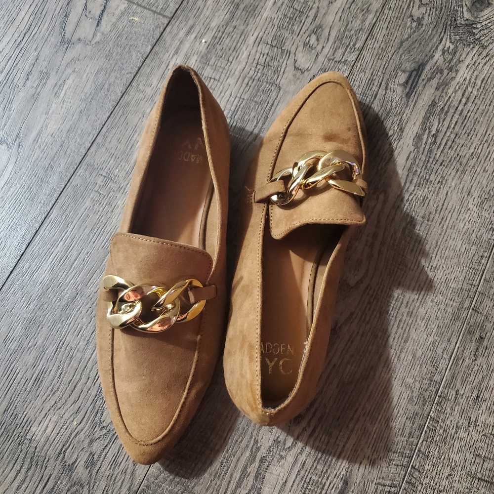 Madden NYC- Chic Tan Loafers with Gold Chain Detail - Picture 8 of 15